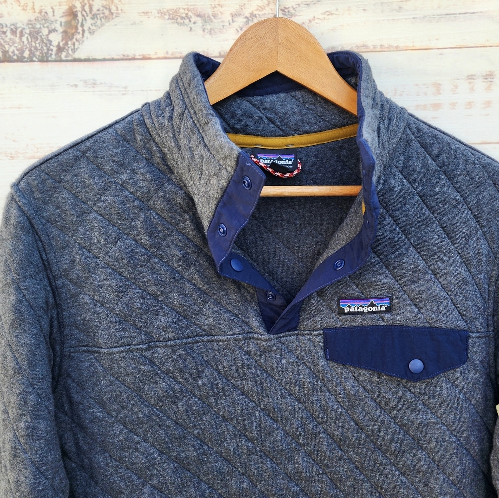 Patagonia Organic Cotton Quilted Pullover - Picture 5 of 8